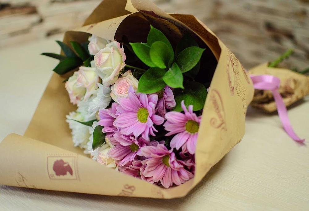 Букет цветов из: Розы и Хризантемы в Гвардейском