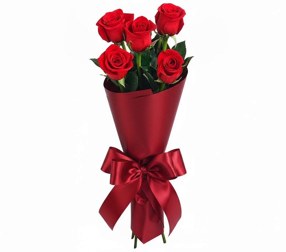 Букет 5 Красных роз Эдлесс Лав в Гвардейском