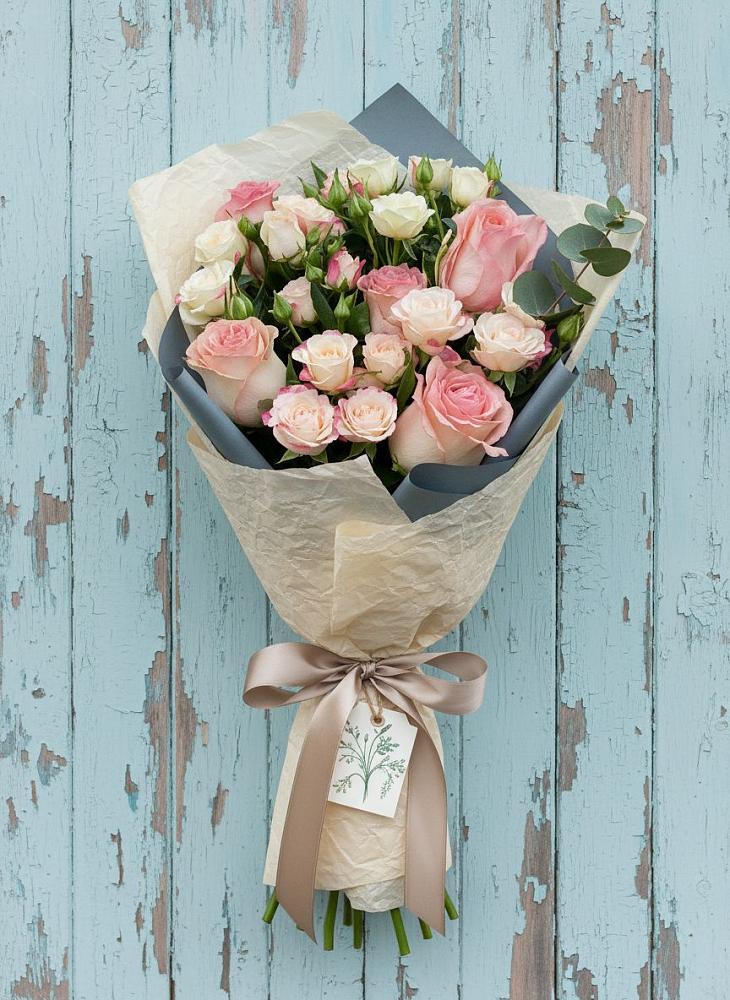 Букет цветов из: Розы в Гвардейском