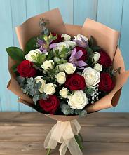 Букет цветов из:  Розы и Альстромерии в Гвардейском
