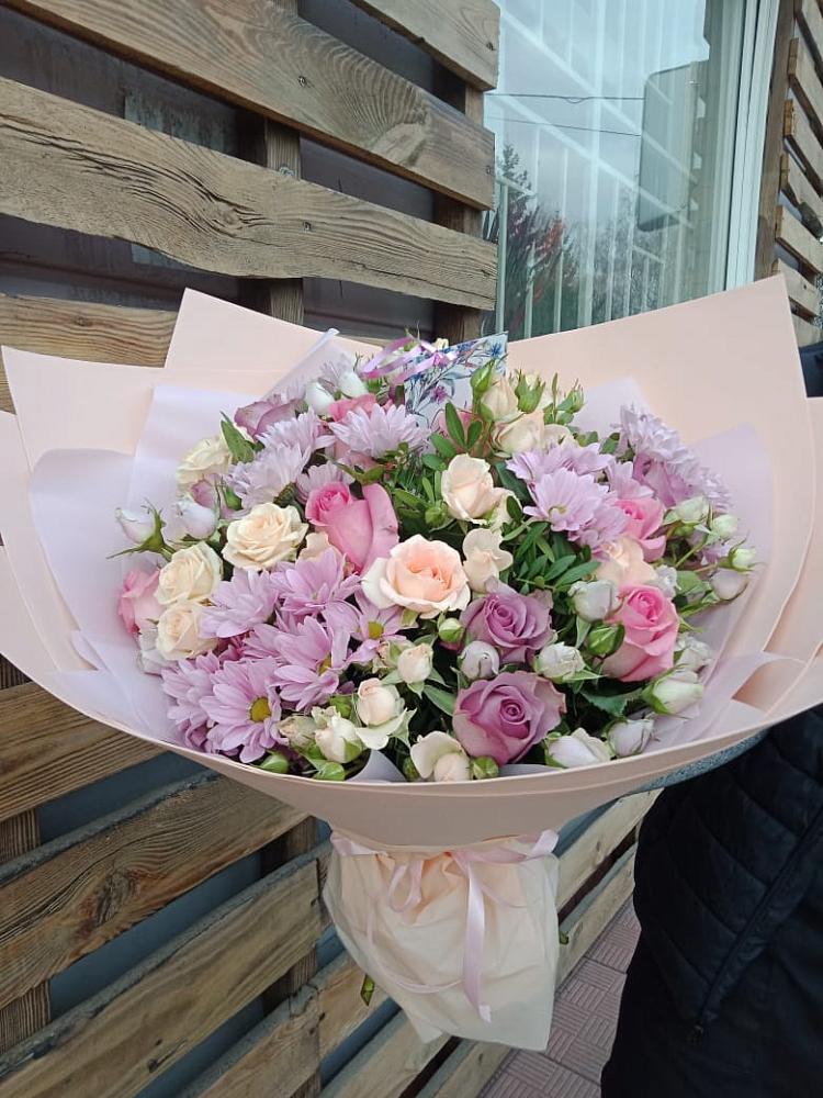 Букет цветов из: Розы и Хризантемы в Гвардейском