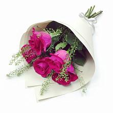 Букет цветов из:  Розы в Гвардейском