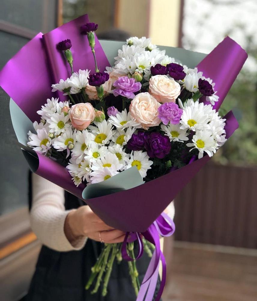 Букет цветов из: Хризантемы, Гвоздики и Розы в Гвардейском