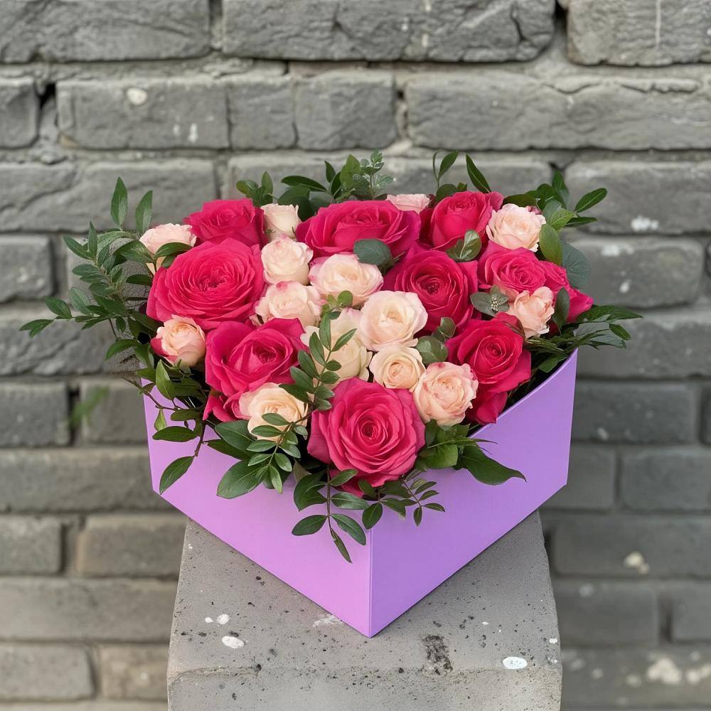 Цветочная композиция из Розы в коробке в Гвардейском