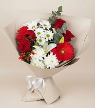 Букет цветов из:  Розы, Хризантемы, Герберы и Лилии в Гвардейском