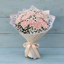 Букет цветов из:  Гвоздики #REPLACE_PRED# Гвардейском