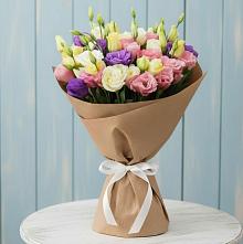 Букет цветов из:  Лизиантусы в Гвардейском