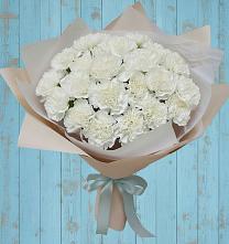 Букет цветов из:  Гвоздики в Гвардейском