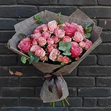 Букет цветов из:  Розы в Гвардейском