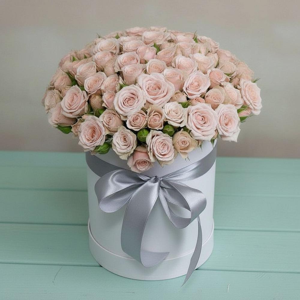 Цветочная композиция из Розы в шляпной коробке в Гвардейском