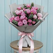 Букет цветов из:  Розы в Гвардейском